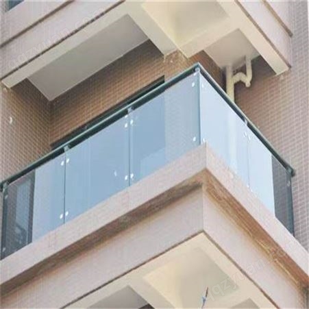 不锈钢立柱玻璃栏杆 商业区小区阳台用 稳固安全防护