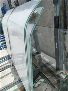 厂家供应 异形热弯玻璃 雨棚 楼梯扶手 柜门 用途广泛 跨世诚信